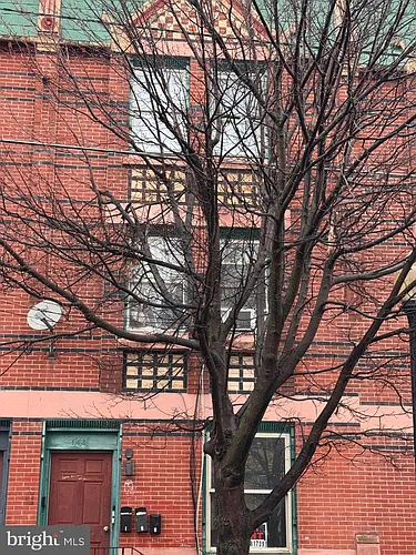 146 W Hanover St #1 Photo 1