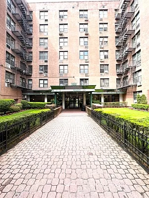 Rented by Corcoran | media 19