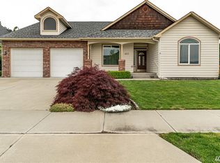 402 Dogwood Ln, Wenatchee, WA 98801