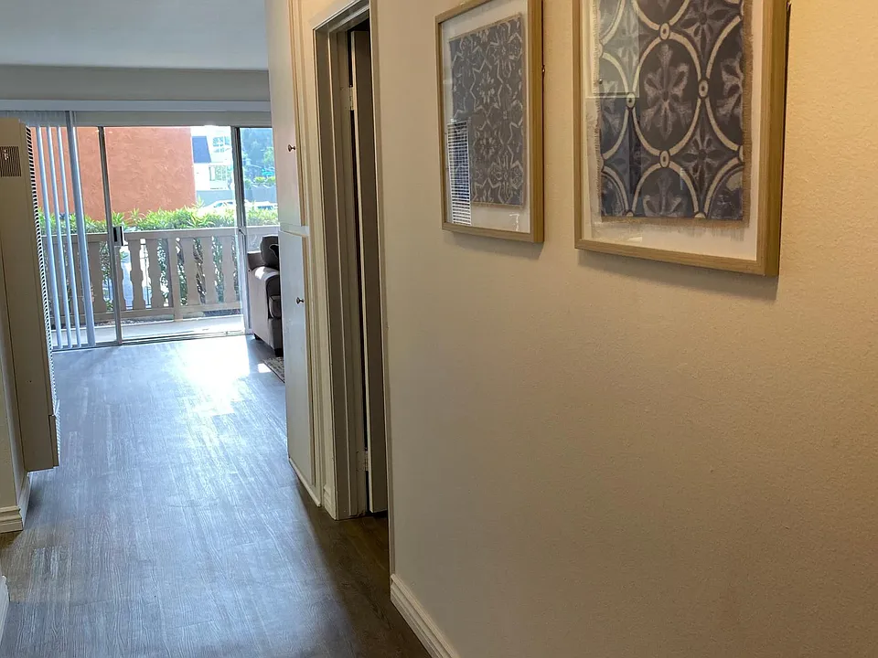1 Bed - Entry
