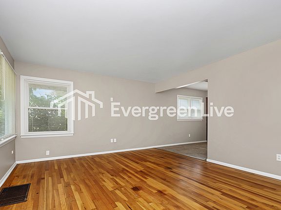2nd image of 1603 Rangeley Ave