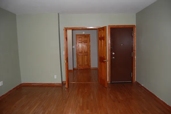 Rented by Work Live Holdings | media 9