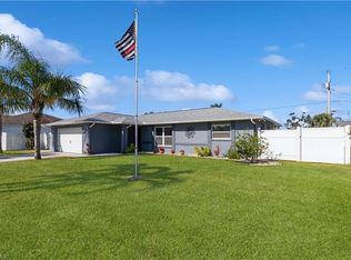 1112 SW 11th Ave, Cape Coral, FL 33991