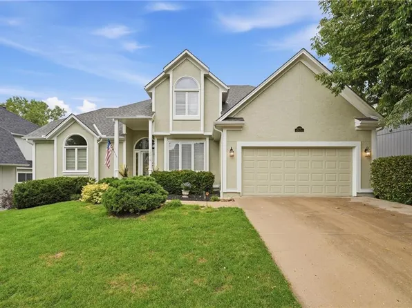 12610 W 126th St, Overland Park, KS 66213