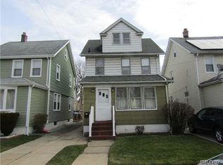 8829 Ashford St, Queens, NY 11427