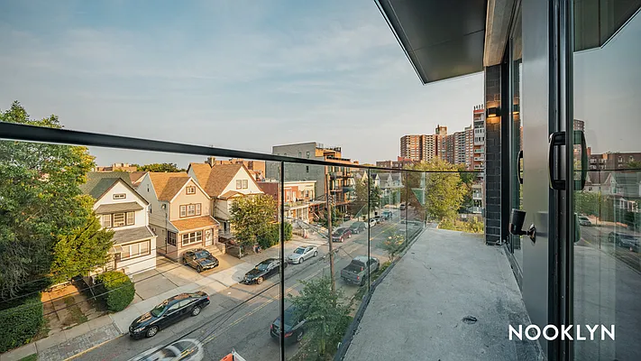 Rented by Nooklyn NYC LLC | media 29