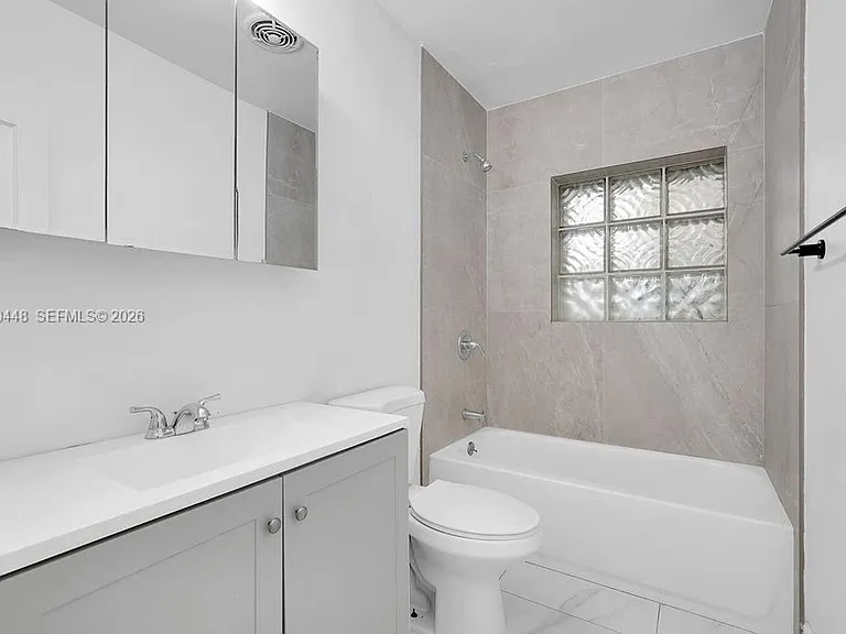 2417 Pierce St — Photo 23