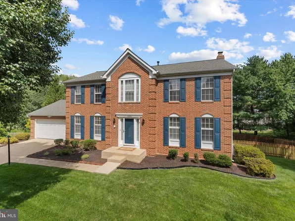 43868 Stronghold Ct, Ashburn, VA 20147