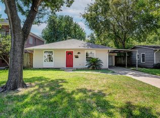 4909 Cedar St, Bellaire, TX 77401