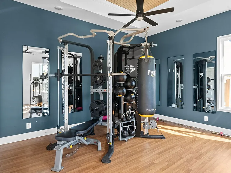 Alto Luxury Townhomes — Photo 9
