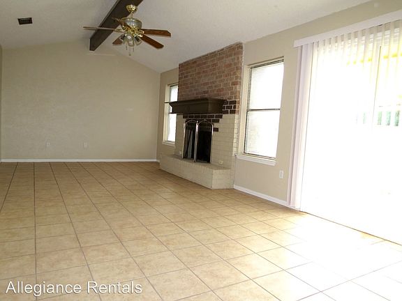 4th image of 1001 Dryden Ave