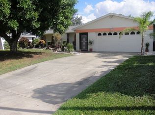 1430 SE 23rd Ter, Cape Coral, FL 33990