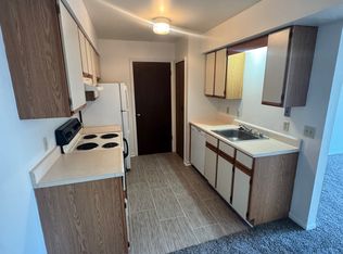 772 S Saginaw St APT 304, Lapeer, MI 48446