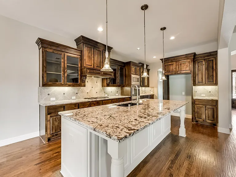 1518 Saddle Tree Rd — Photo 7