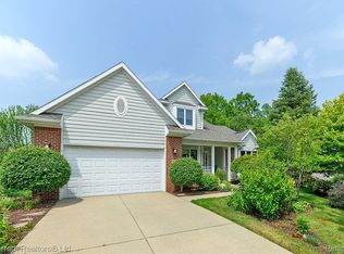 6615 NW English Oak Dr S, East Lansing, MI