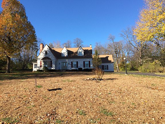 2nd image of 2602 Indian Trail Dr