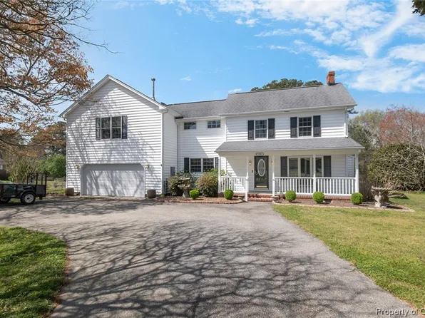 168 Queens Creek Rd, Hallieford, VA 23068