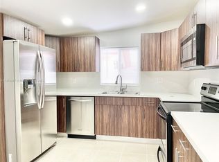 430 NW 51st Ave, Miami, FL 33126