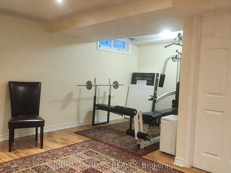59 Havenhurst Cres — Photo 25