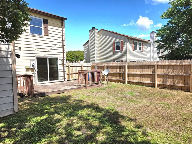 1315 River Birch Run S — Photo 17