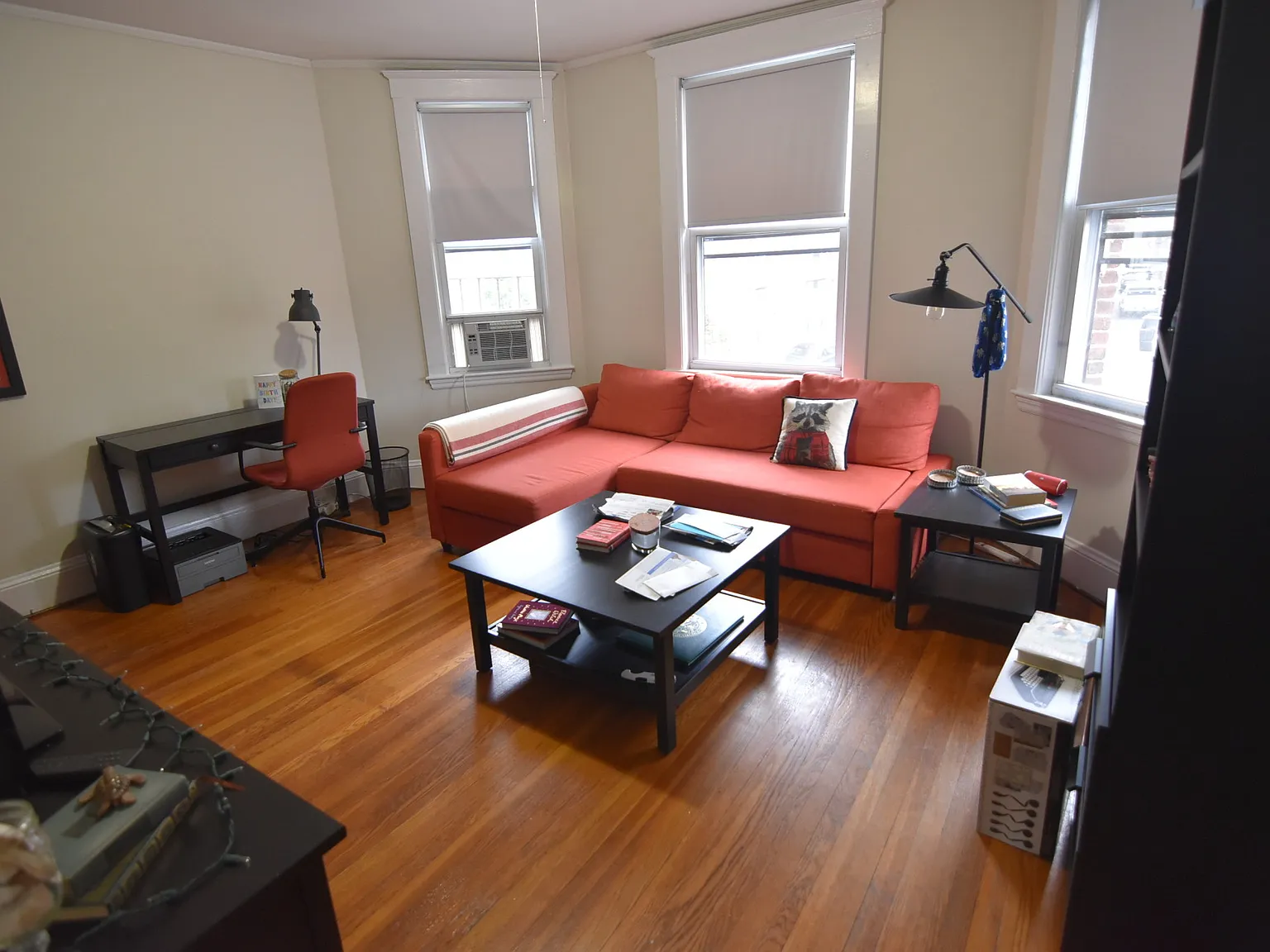 1 bed, 650 sqft, $2,400 — Photo 2