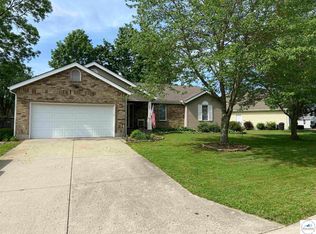 1602 Essex Dr, Warrensburg, MO 64093