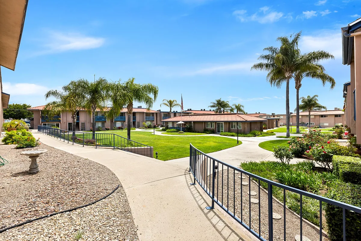 Building Photo - Lake Murray Villa Apartments