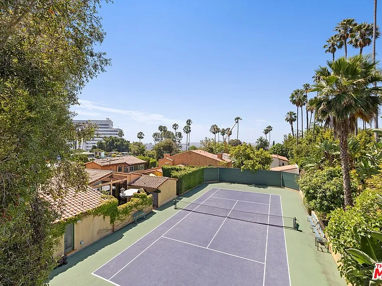 1121 La Collina Dr — Photo 13