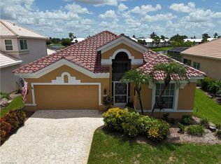 14866 Crescent Cove Dr, Fort Myers, FL 33908