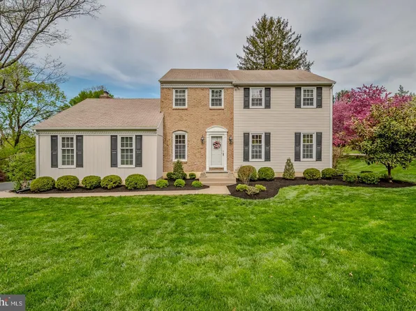 8607 Elliston Dr, Wyndmoor, PA 19038