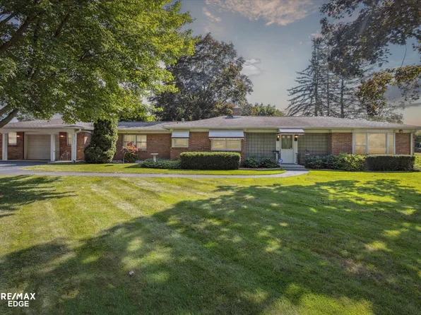 3092 Covert Rd, Flint, MI 48506