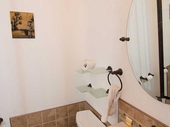 5th image of 6618 Birchleigh Way