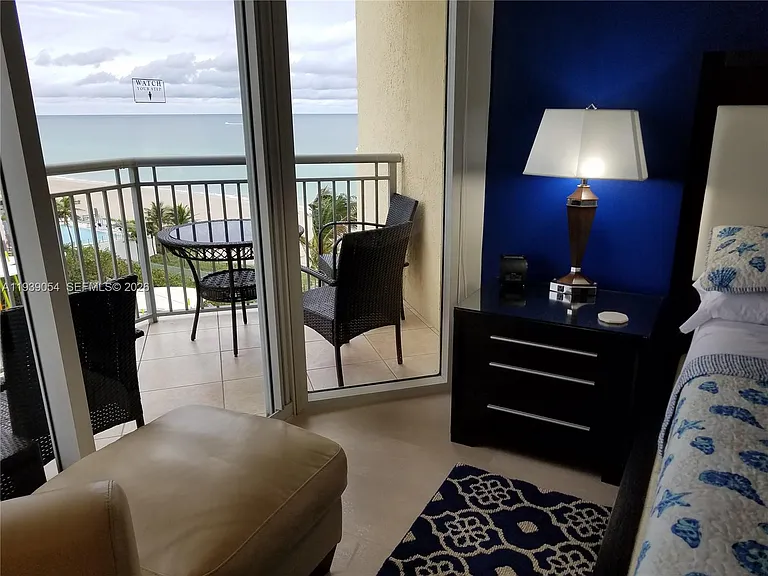 17375 Collins Ave #906 — Photo 11