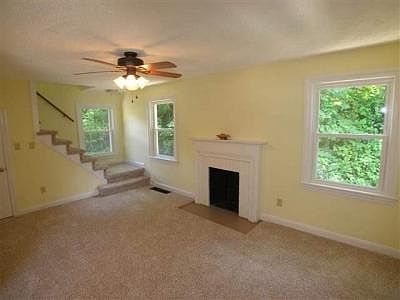 2nd image of 1622 Wiltshire Blvd