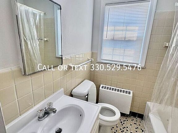 5th image of 15725 Van Aken Blvd #M-108