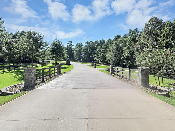 4th image of 10317 Crown Ranch Blvd