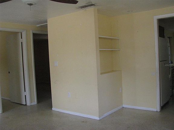 5th image of 5308 Murdock Ave