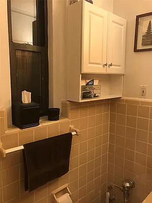 Rented by Modlin Group | media 9