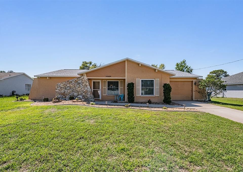 1st image of 11224 Sheffield Rd