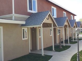 1112 Evelyn Ln APT A, Sacramento, CA 95864