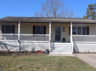 158 Inlet Ave, Manahawkin, NJ 08050