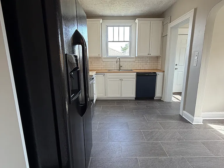 3827 Central Ave — Photo 18