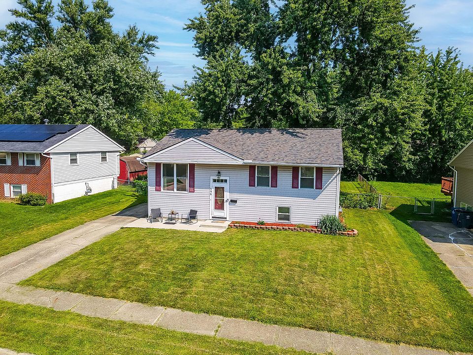 1st image of 596 Knights Ave