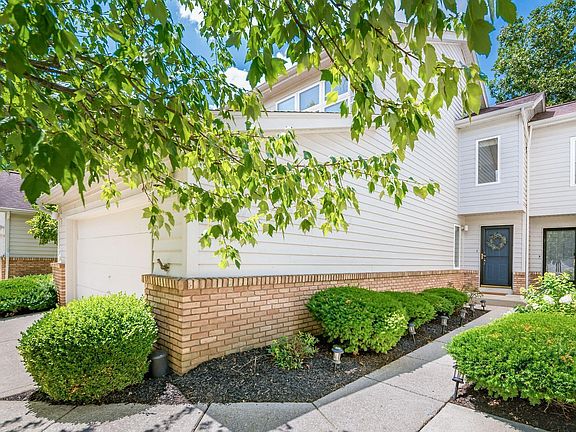 2nd image of 4987 Blendon Pond Dr