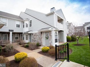 908 Mews Dr, Sellersville, PA 18960