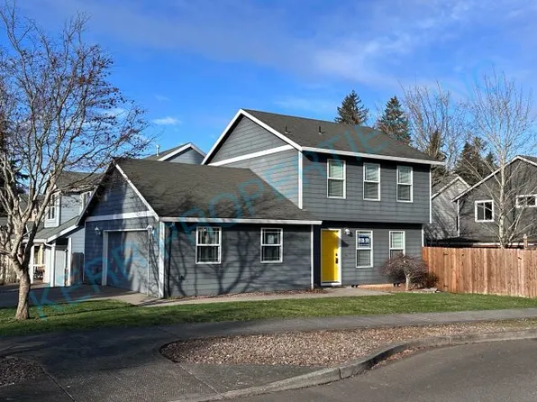 39895 Evans St, Sandy, OR 97055