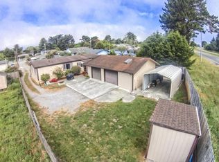1689 Anderson Ave, McKinleyville, CA 95519