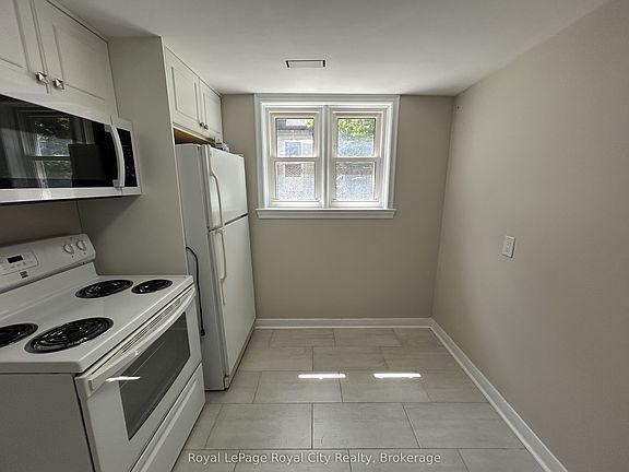 5th image of 109 Northumberland St #C