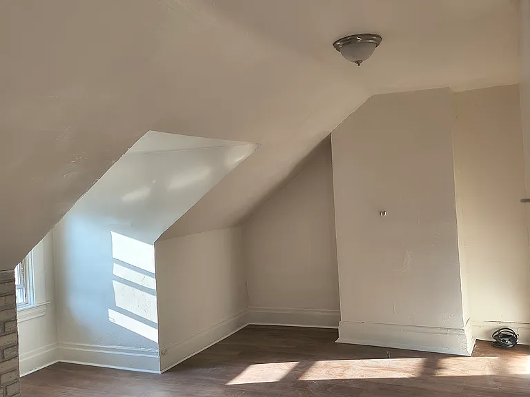 2316 Sherbrook St #2 — Photo 13