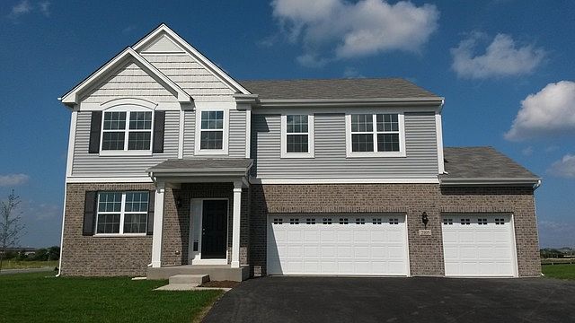 1st image of 2105 Bonnieglen Dr